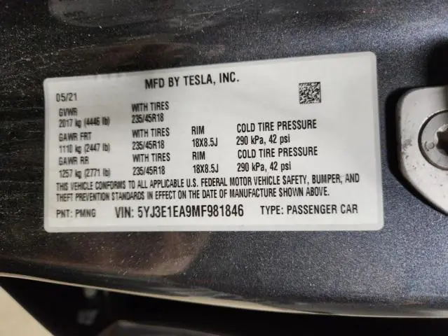 2021 TESLA MODEL 3   
