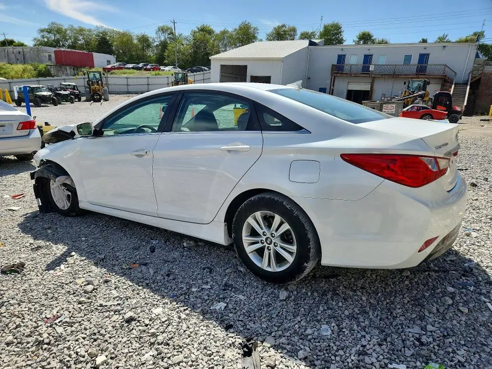 2014 HYUNDAI SONATA GLS  