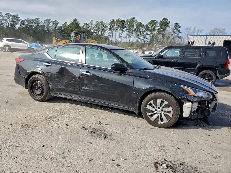 2021 NISSAN ALTIMA S  