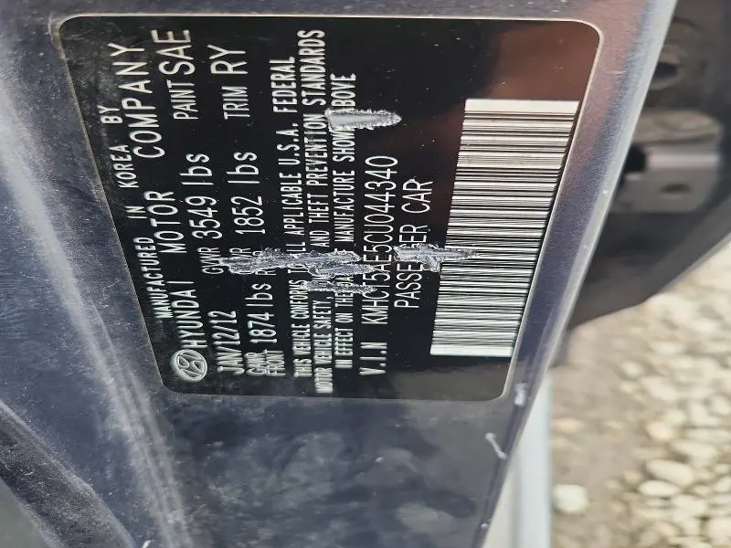 2012 HYUNDAI ACCENT GS  