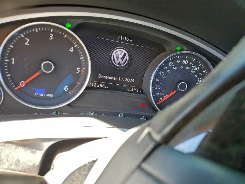 2013 VOLKSWAGEN TOUAREG V6 TDI  