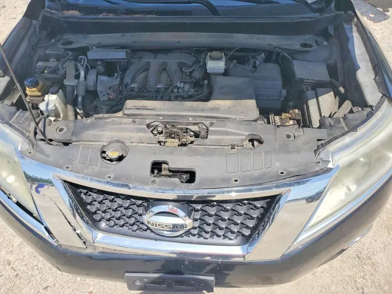 2016 NISSAN PATHFINDER SV  