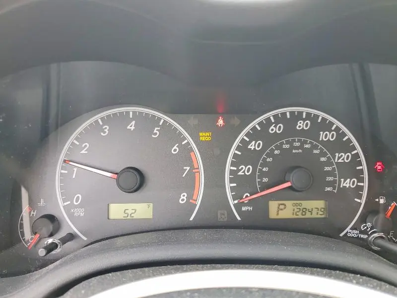 2012 TOYOTA COROLLA LE  