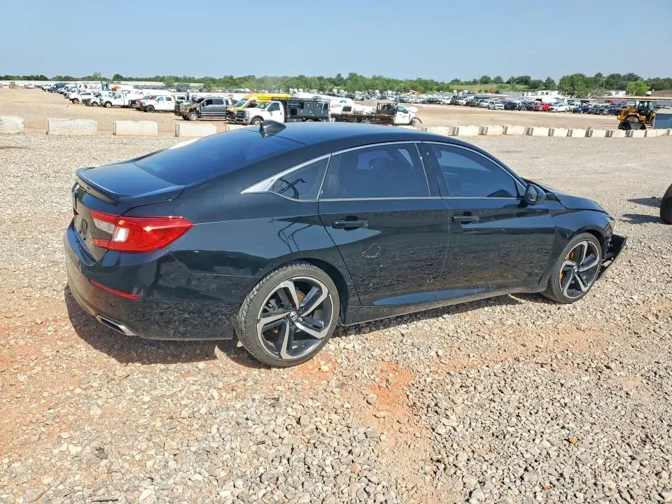 2019 HONDA ACCORD SPORT  