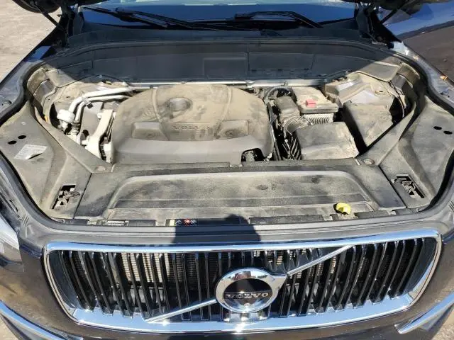 2016 VOLVO XC90 T6