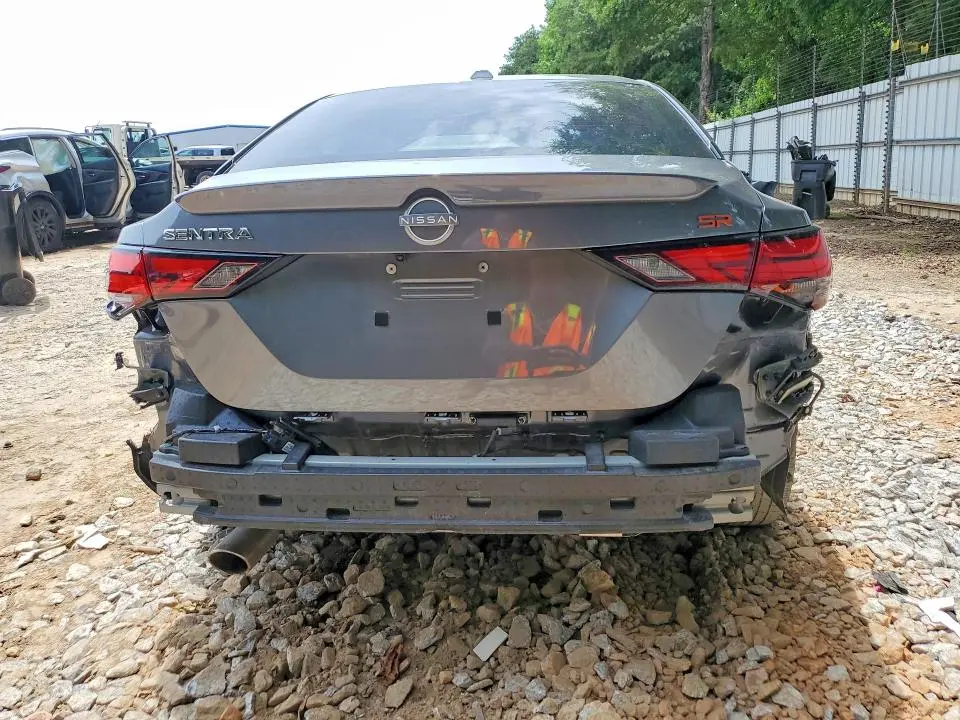 2024 NISSAN SENTRA SR  