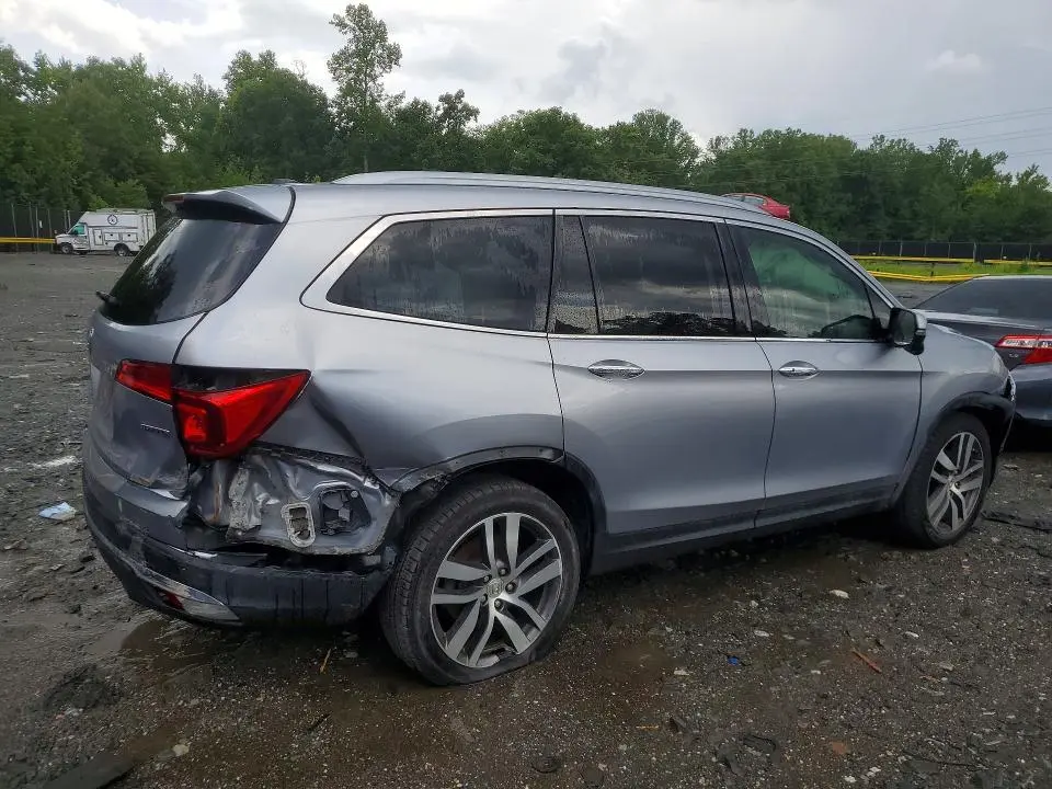 2016 HONDA PILOT TOURING  