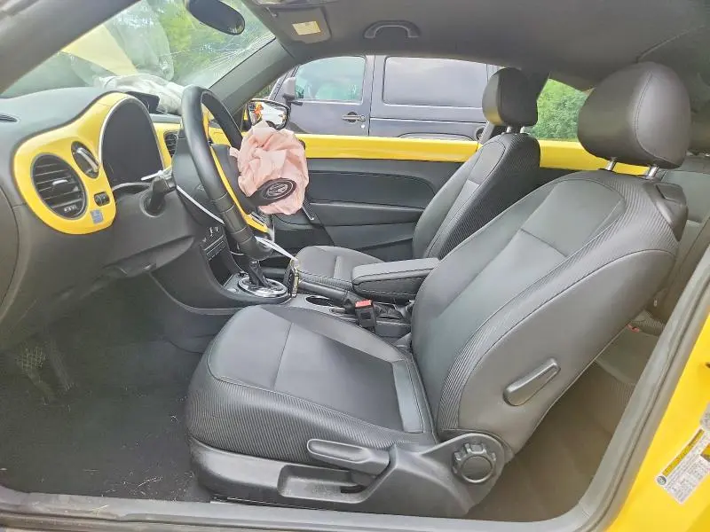 2014 VOLKSWAGEN BEETLE   
