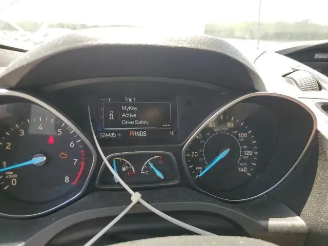 2017 FORD ESCAPE S  