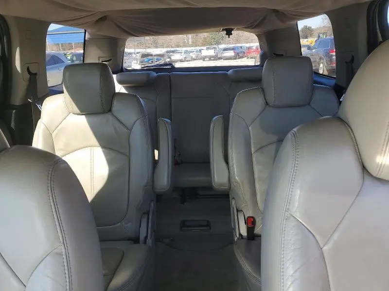 2010 GMC ACADIA SLT-1  