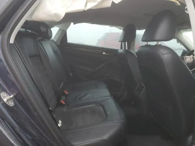 2015 VOLKSWAGEN PASSAT SEL  
