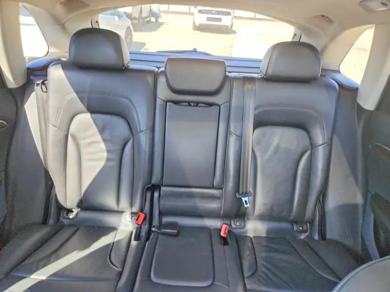 2011 AUDI Q5 PREMIUM PLUS  