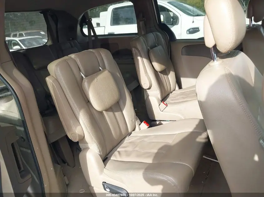 2015 CHRYSLER TOWN & COUNTRY TOURING