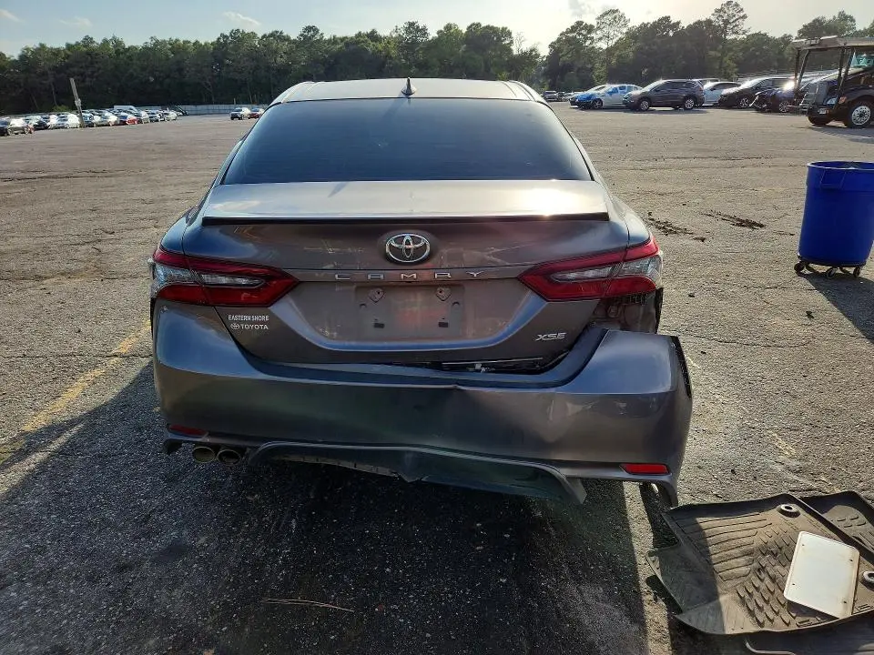 2022 TOYOTA CAMRY XSE  