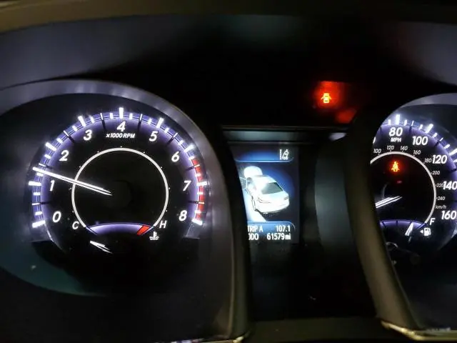 2016 TOYOTA AVALON XLE  