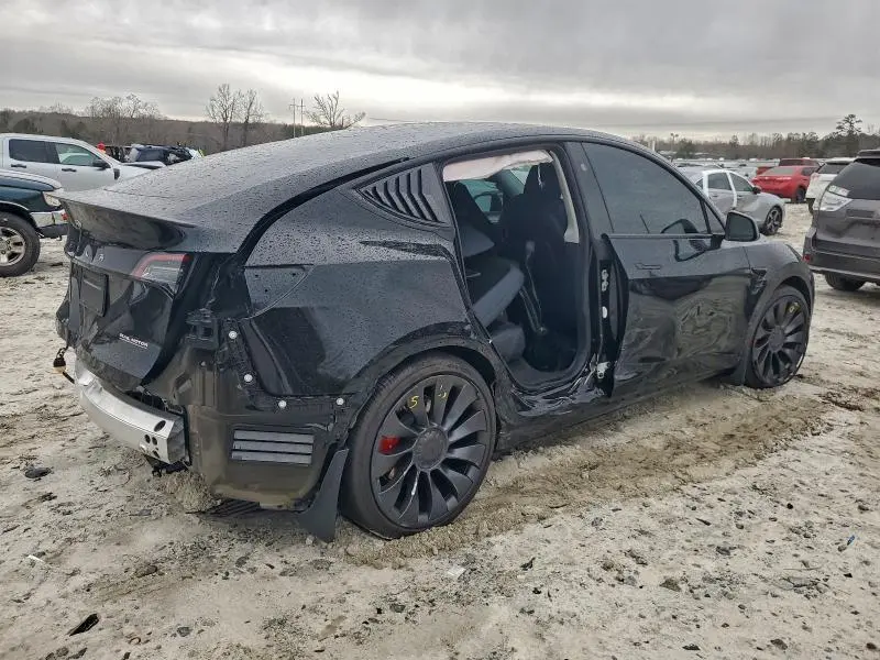 2024 TESLA MODEL Y   
