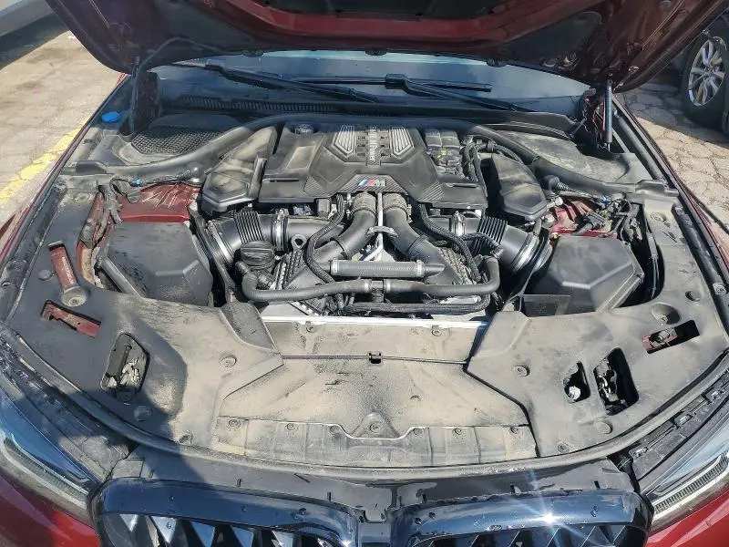 2023 BMW M5   