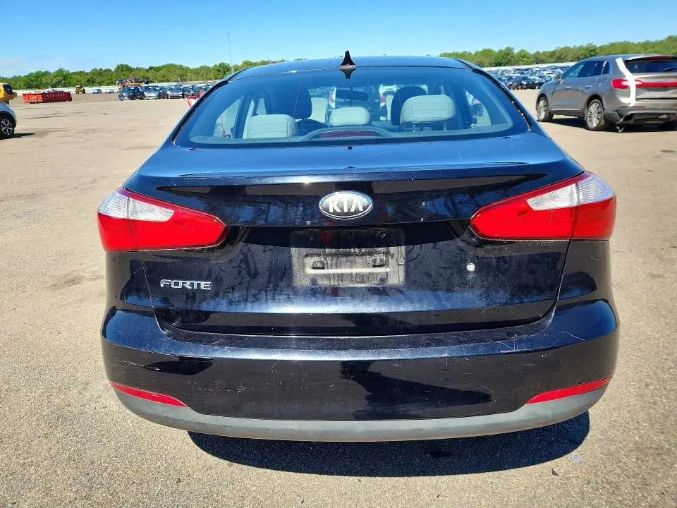 2015 KIA FORTE LX  