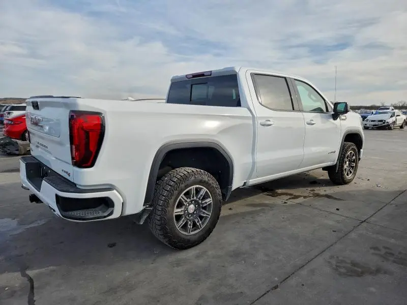 2024 GMC SIERRA K1500 AT4  