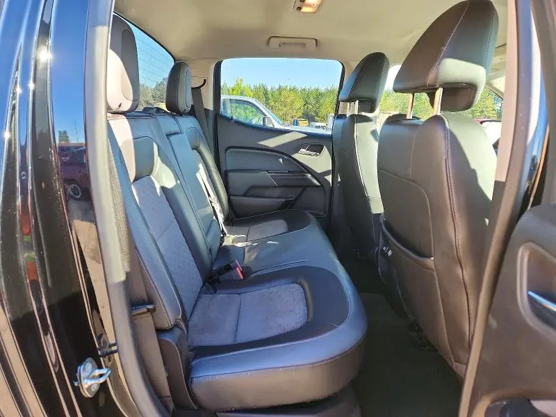 2015 CHEVROLET COLORADO Z71  