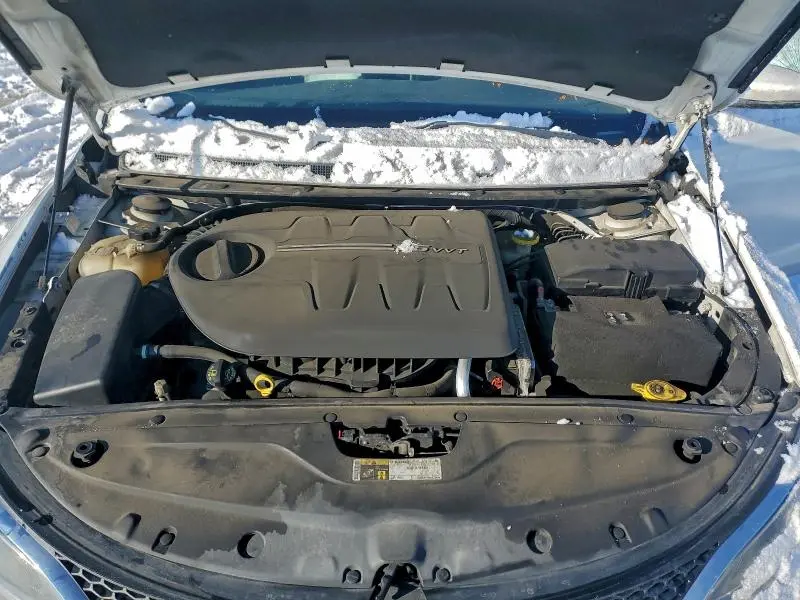 2015 CHRYSLER 200 C  