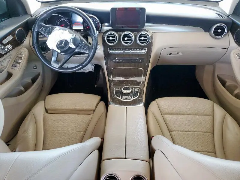 2019 MERCEDES-BENZ GLC 300  