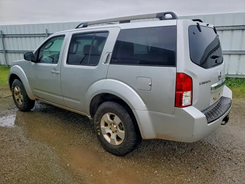 2012 NISSAN PATHFINDER S  