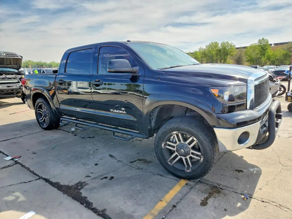 2012 TOYOTA TUNDRA CREWMAX SR5  