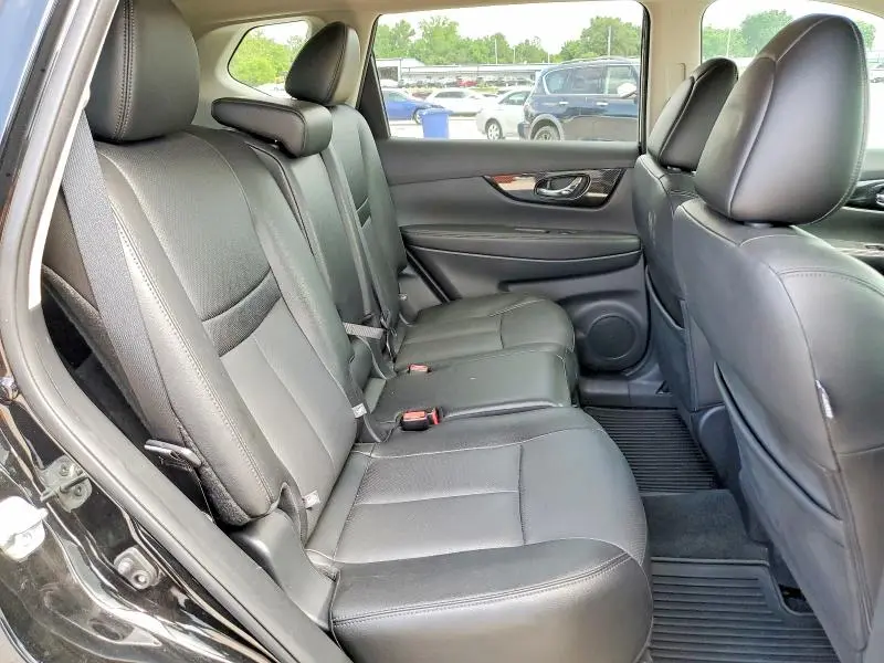 2018 NISSAN ROGUE SL  