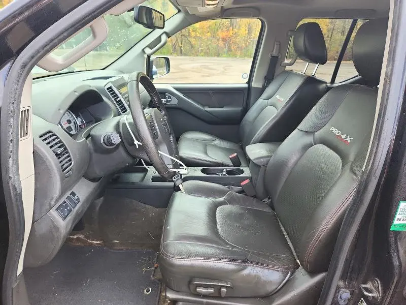 2012 NISSAN FRONTIER S  