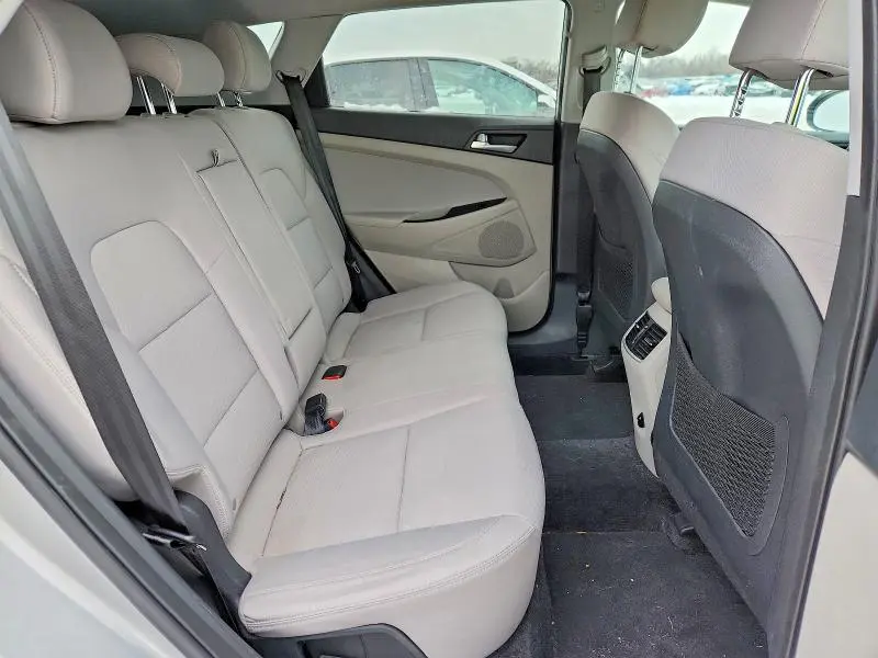 2021 HYUNDAI TUCSON   