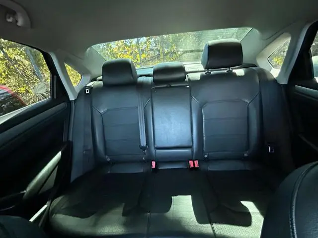 2015 VOLKSWAGEN PASSAT S  