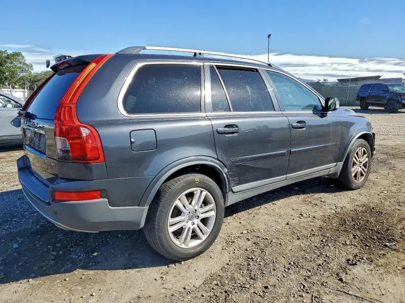 2011 VOLVO XC90 3.2  