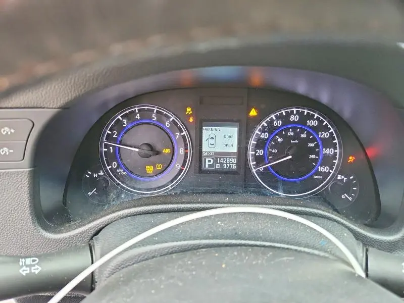 2013 INFINITI G37 BASE  