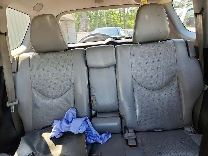 2011 TOYOTA RAV4 LIMITED  