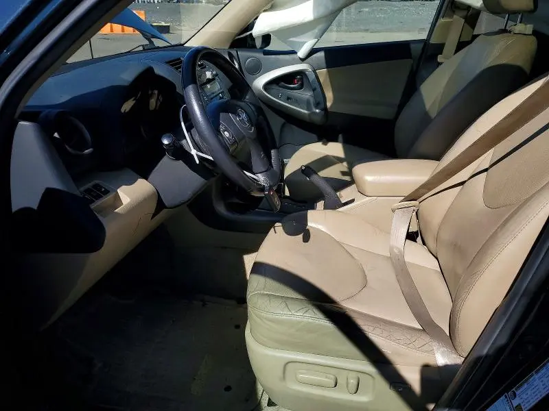 2010 TOYOTA RAV4 LIMITED  