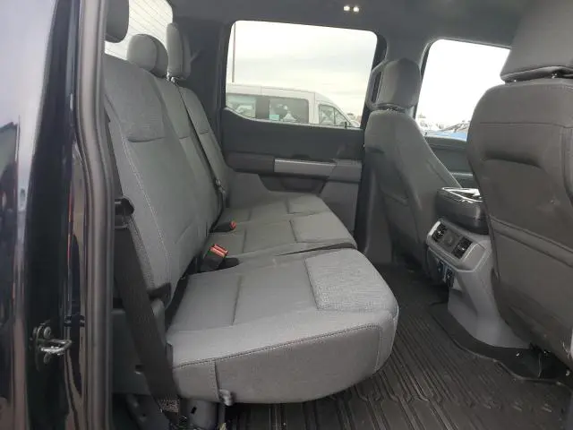 2024 FORD F150 LIGHTNING XLT  