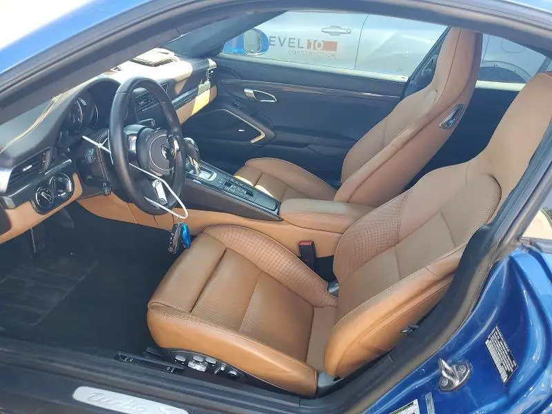 2017 PORSCHE 911 TURBO  