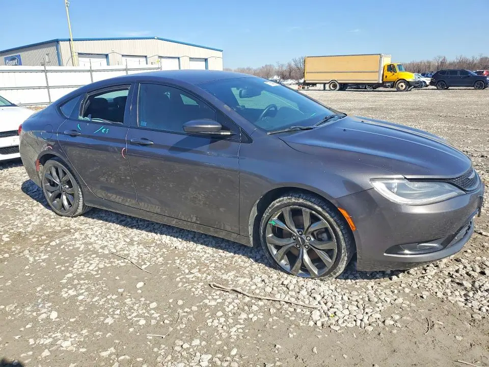 2015 CHRYSLER 200 S  