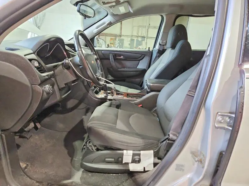 2013 CHEVROLET TRAVERSE LT  