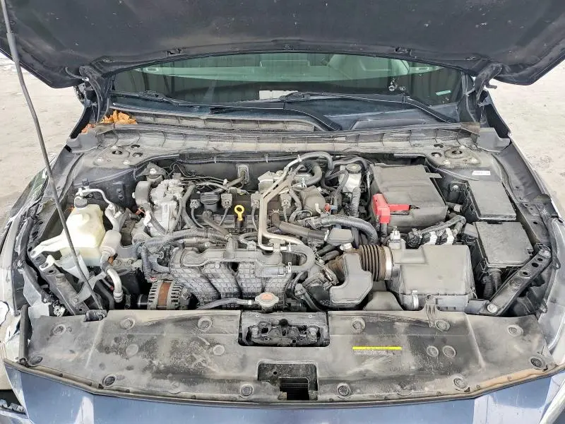 2021 NISSAN ALTIMA SV  