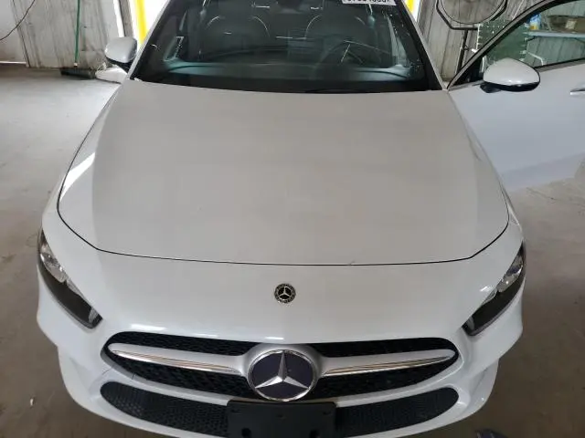 2019 MERCEDES-BENZ A 220  