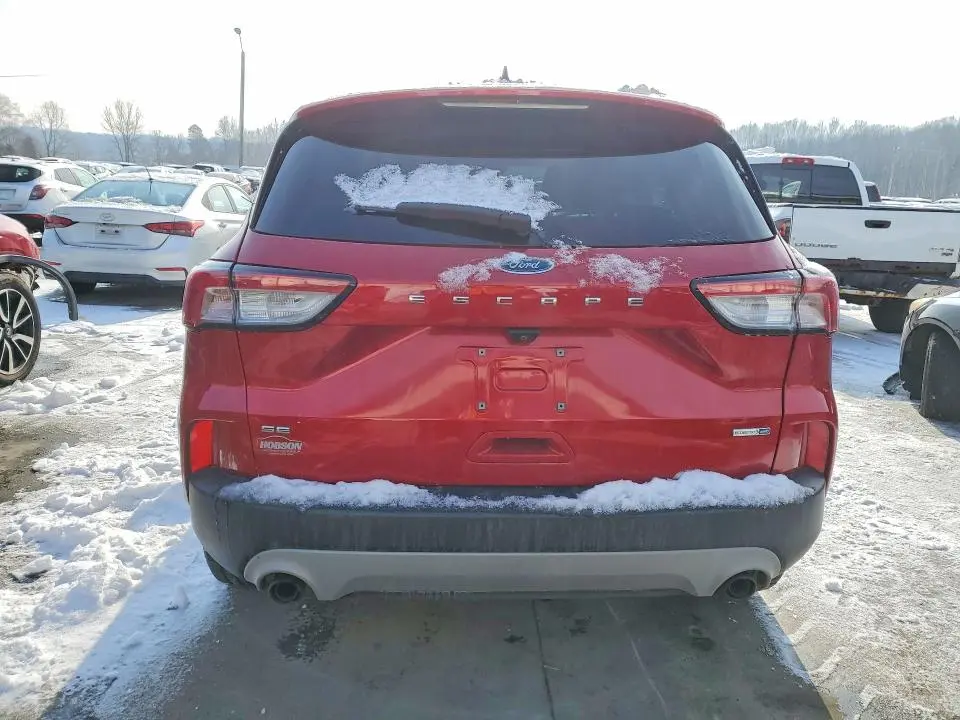 2020 FORD ESCAPE SE  