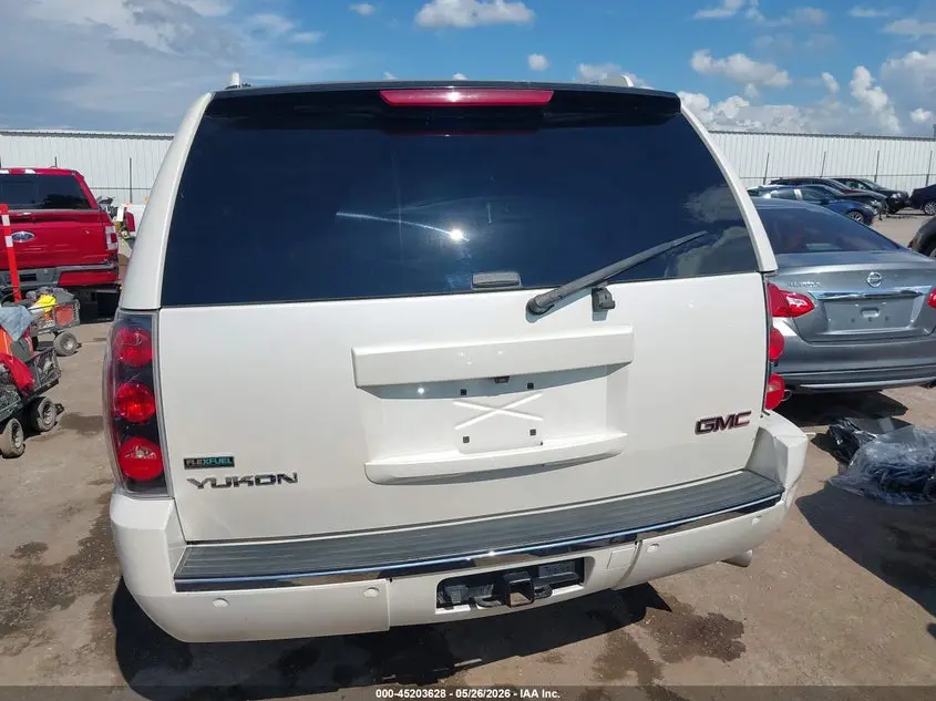 2012 GMC YUKON DENALI