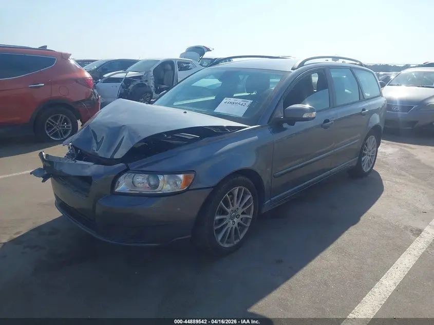2011 VOLVO V50 T5/T5 R-DESIGN