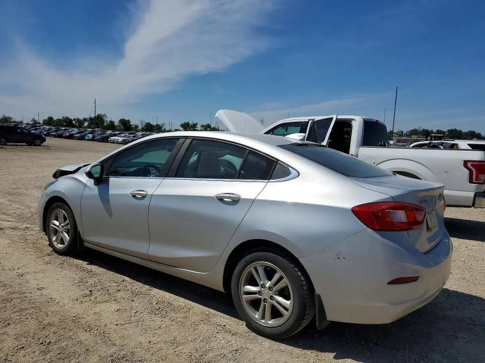 2017 CHEVROLET CRUZE LT  