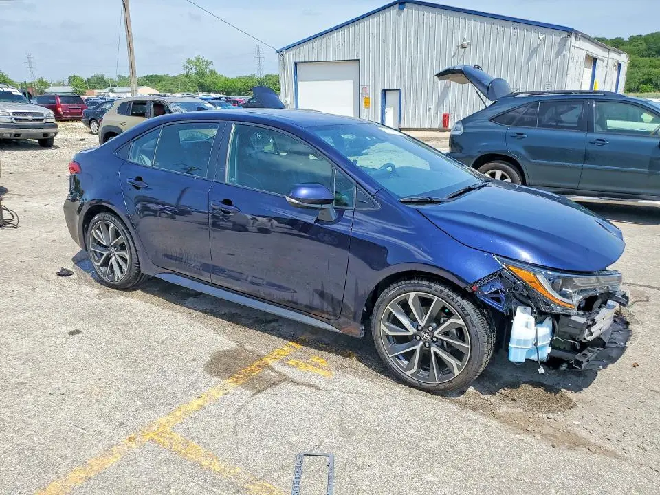 2020 TOYOTA COROLLA XSE  