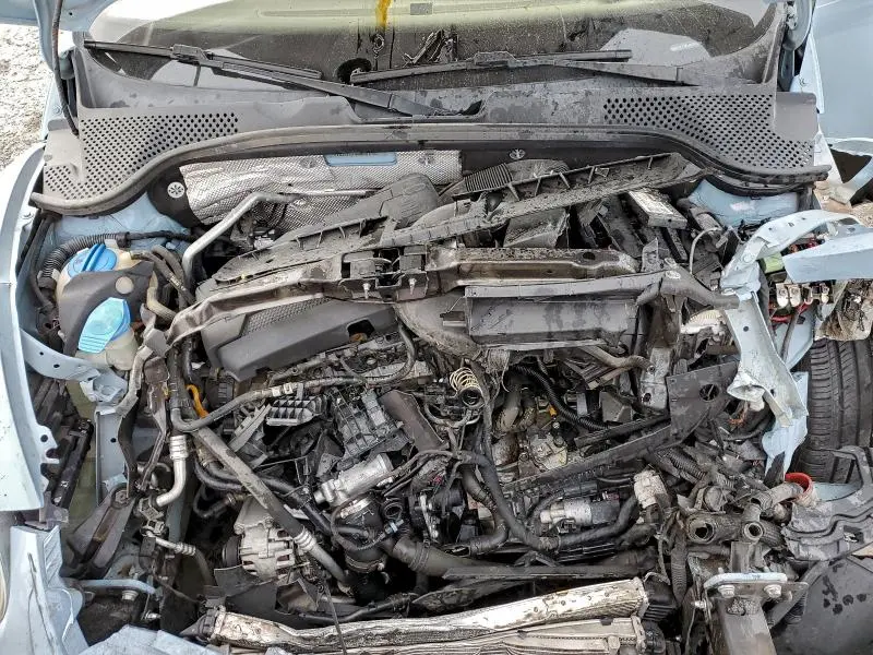 2016 VOLKSWAGEN BEETLE S/SE  