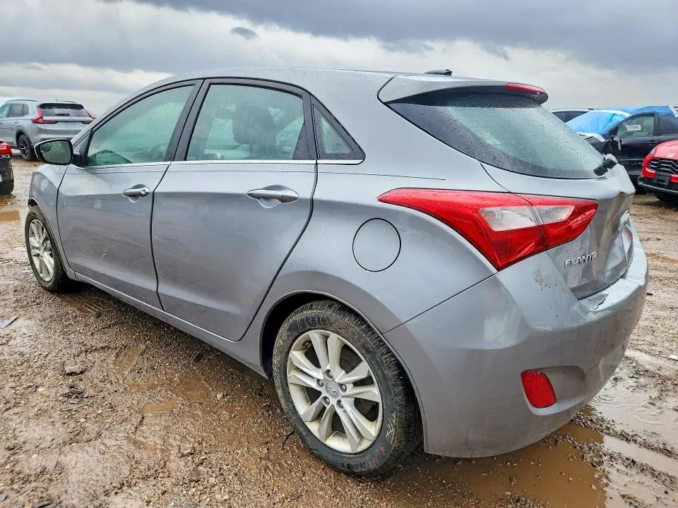 2014 HYUNDAI ELANTRA GT BASE  