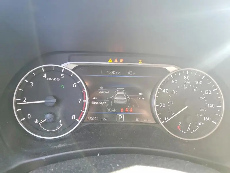 2021 NISSAN SENTRA SR  